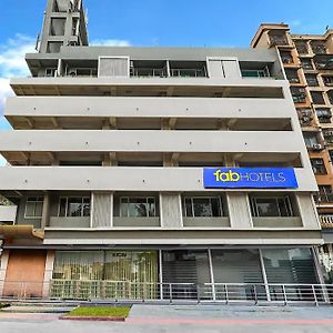 Fabhotel Liwa International - Nr Mumbai International Airport